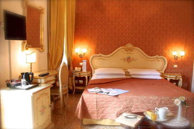 Apostoli Palace Венеция Экстерьер фото